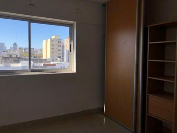 Dos ambientes casi a estrenar a pasos de Av.Rivadavia-Subte A- Balvanera