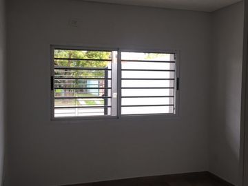 Casa PH en venta en Ituzaingo Norte