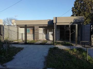 Casa PH en venta en Ituzaingo Norte