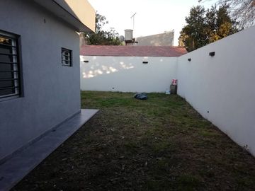 Casa PH en venta en Ituzaingo Norte