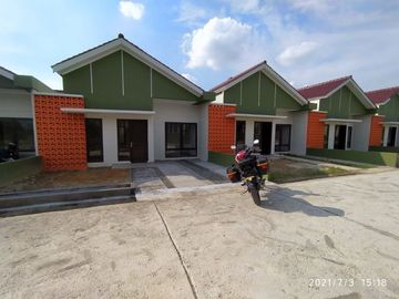 Rumah cluster Griya Resik di belakang kamus UIN