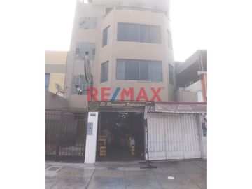 🌟 ¡OPORTUNIDAD ÚNICA EN TRUJILLO! 🌟

¡ATENCIÓN TRUJILLO! 🌟

¿Buscas una excelente oportunidad de inversión o el lugar ideal para tu familia o nego