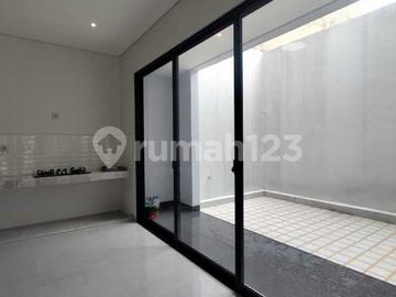 Dijual Rumah Brand New 2 Lantai di BSD Griya Loka Sektor 1.4 Ext.