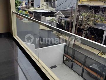 Dijual Rumah Brand New 2 Lantai di BSD Griya Loka Sektor 1.4 Ext.