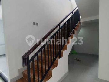 Dijual Rumah Brand New 2 Lantai di BSD Griya Loka Sektor 1.4 Ext.