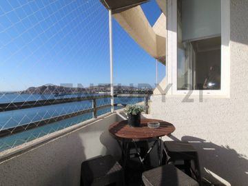 Se vende departamento en La Herradura