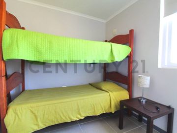 Se vende departamento en La Herradura