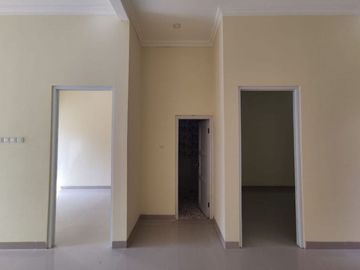Rumah strategis free biaya biaya termasuk asuransi,bonus Acdan toren