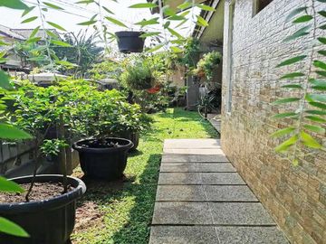 Rumah Dijual di Beji Depok Dekat Transmart Cilandak