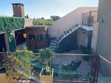 Casa PH en venta en Parque Johnston