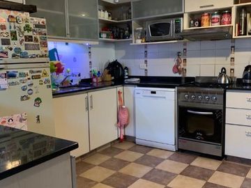Casa PH en venta en Parque Johnston