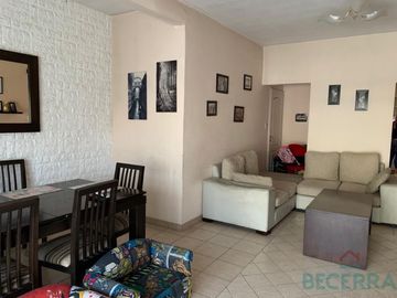 Casa PH en venta en Parque Johnston