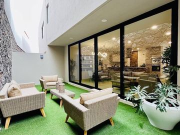 Casa Premium con Sala TV en Zibata