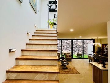 Casa Premium con Sala TV en Zibata