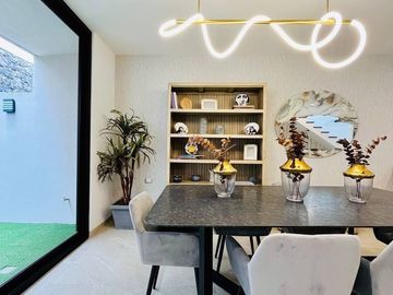 Casa Premium con Sala TV en Zibata