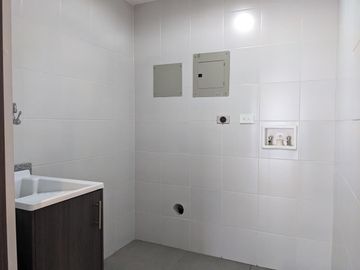 Venta hermoso Departamento 2 dormitorios, Sector La Carolina, República del Salvador
