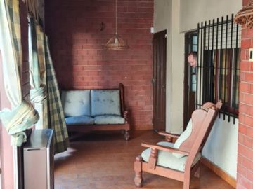 Casa en venta en Villa Luzuriaga
