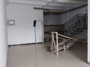 Rumah baru 5 carport 2, 4 milyar rangkapan jaya panmas depok