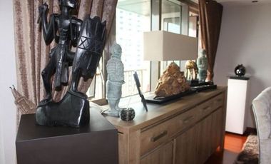 Rush Condominium for Sale 3 Bedrooms: 3BR Flat Condo for Sale in Joya North Tower Rockwell Center Makati