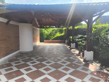 casa campestre en arriendo/venta en morelia. Cod A641
