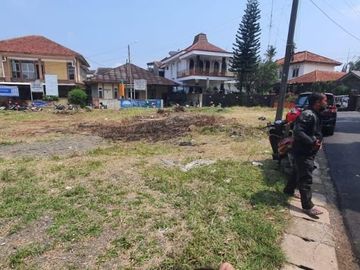 Rumah 2 Lantai Classic Modern 10Menitan ke Kota Bogor