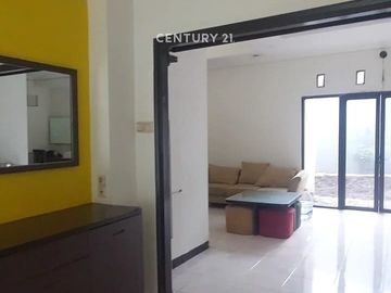 Rumah 2 Lantai Siap Huni Di Kota Baru Parahyangan Bandung