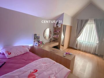 Rumah Estetik Tropical Modern Dalam Cluster Area BSD Bs 18750