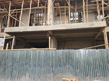 Di Jual Rumah Elegan Desain Estetik Area Pasar Minggu