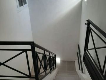 Rumah Siap Huni Terawat Medayu Selatan Dekat Rungkut, Gunung Anyar, MERR