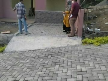 Rumah Semarang murah strategis di Srondol Kulon Banyumanik