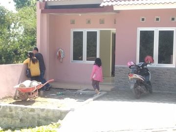 Rumah Semarang murah strategis di Srondol Kulon Banyumanik