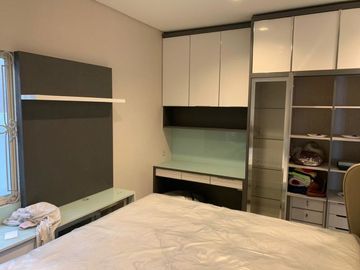 Rumah Puri Mansion 2 BR Semi Furnished