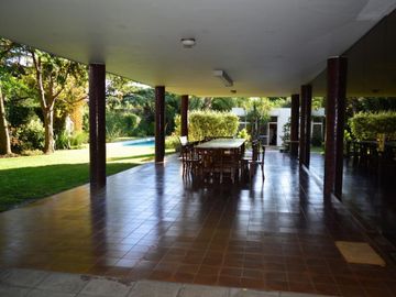 Venta- Córdoba 3060 - CASA 7 AMBIENTES