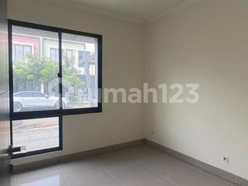Rumah Baroni Gading Serpong Nyaman dan Strategis