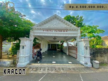 Dijual Rumah Megah Fully Furnished Dalam Benteng Kraton
