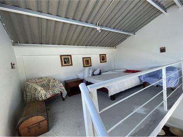 VENTA DE CASA RENTERA DE DOS  DEPARTAMENTOS DE ESTRENO, SAN PABLO (JLR)