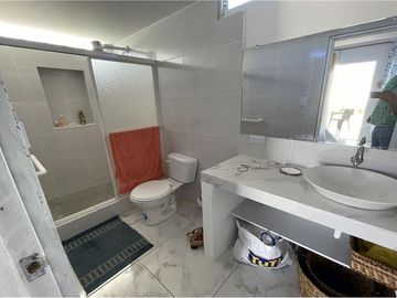 VENTA DE CASA RENTERA DE DOS  DEPARTAMENTOS DE ESTRENO, SAN PABLO (JLR)