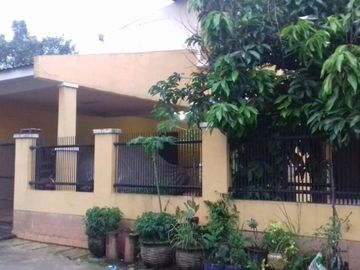 Rumah second di perumahan poin mas, pancoran mas, depok