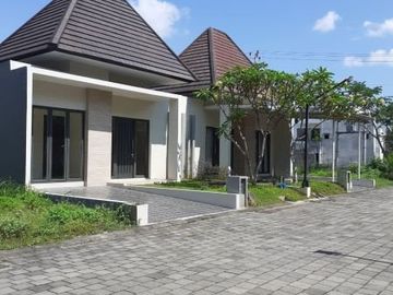 Rumah Foresta Ungaran Timur THE AMAYA