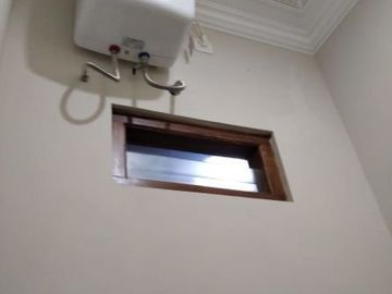 Kost eksklusif di jalan kaliurang selatan kampus uii