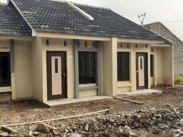 Rumah Minimalis di Rancamanyar Dekat tol MOCHTOHA Bebas Banjir.