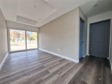 Nueva 200 m2 en 5154 de terreno 3D estar 3 baños. Piscina
