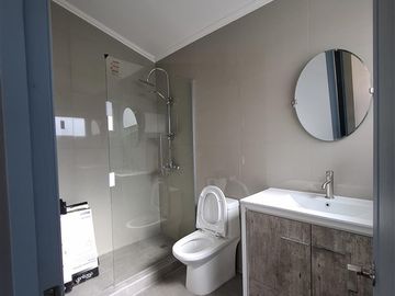 Nueva 200 m2 en 5154 de terreno 3D estar 3 baños. Piscina