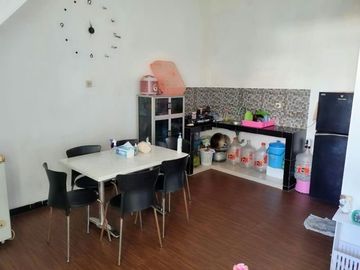 DIJUAL Rumah CANTIK di Medokan Sawah Timur