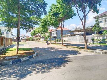 Di Jual Rumah Mewah Siap Huni Posisi HOEK 6 Kamar di Antapani Bandung
