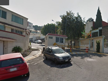 Remate Bancario Casa en Circuito Concorde, Fracc. Lomas de Boulevares, Tlalne