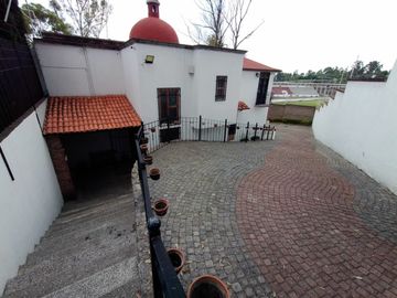 Casa en venta zona de Los Fuertes a un lado del WTC Puebla