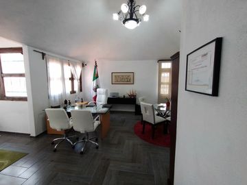 Casa en venta zona de Los Fuertes a un lado del WTC Puebla