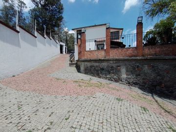 Casa en venta zona de Los Fuertes a un lado del WTC Puebla