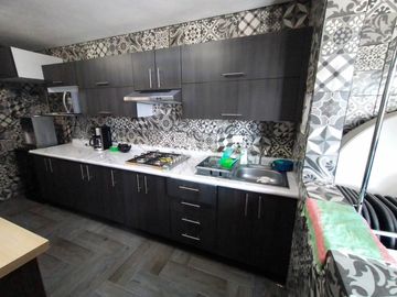 Casa en venta zona de Los Fuertes a un lado del WTC Puebla